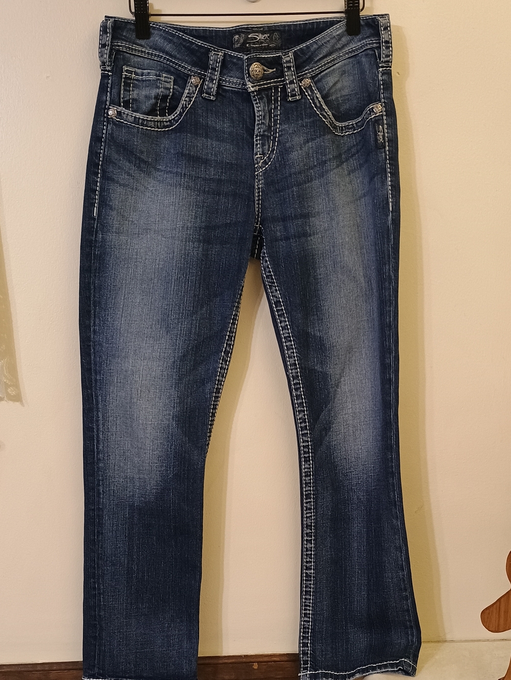 Silver Jeans Co Natsuki Capri Thick Stitch Embroidered Size 28